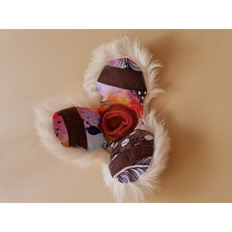 Balle lotus Rosiczka mouton (couleur fourrure selon arrivage) Balle lotus Rosiczka mouton (couleur fourrure selon arrivage)