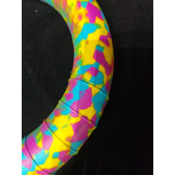 Anneau 25 cm diametre fushia bleu clair jaune