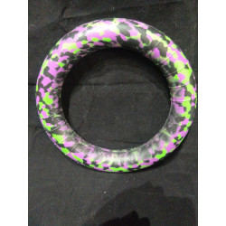 Anneau 25 cm diametre noir vert violet